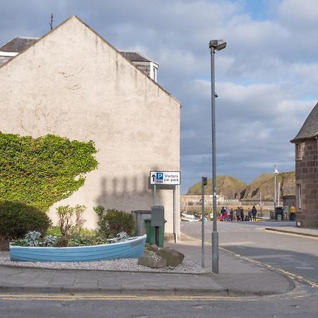 Stonehaven Ground Floor Home With A Spectacular Harbour View. Екстер'єр фото